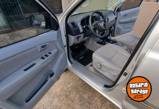 Camionetas - Toyota Hilux SR 2007 Diesel 268000Km - En Venta