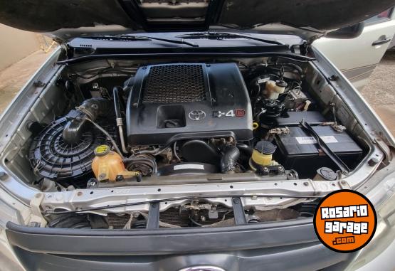 Camionetas - Toyota Hilux SR 2007 Diesel 268000Km - En Venta