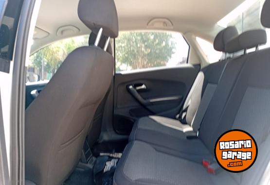 Autos - Volkswagen Polo conforline autom 2017 Nafta 113000Km - En Venta