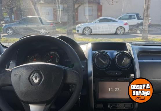 Autos - Renault Duster Dynamic 1.6 nafta 2015 Nafta 147000Km - En Venta