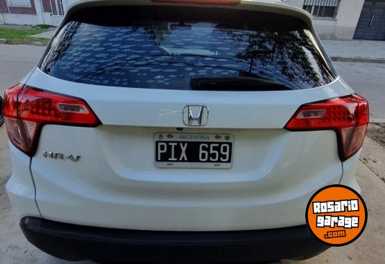 Autos - Honda Hrv 2015 Nafta 130000Km - En Venta