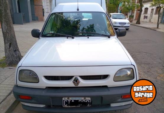 Utilitarios - Renault Express 1999 Diesel 215000Km - En Venta