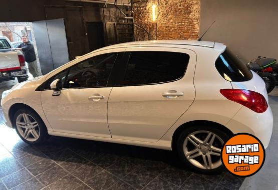 Autos - Peugeot 308 2014 Nafta 120000Km - En Venta
