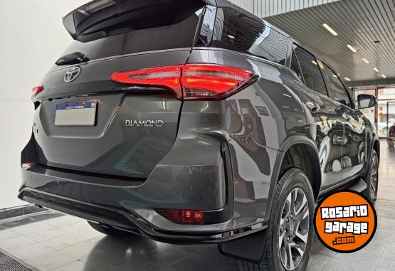 Camionetas - Toyota SW4 Diamond AT 2022 Diesel - En Venta