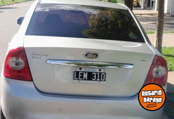 Autos - Ford Focus EXE TDCI 1.8 guía 2012 Diesel 240000Km - En Venta