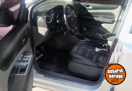 Autos - Ford Focus EXE TDCI 1.8 guía 2012 Diesel 240000Km - En Venta