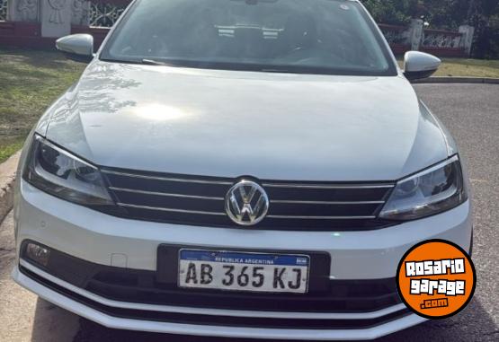 Autos - Volkswagen vento 1.4 highline dsg 2017 Nafta 87500Km - En Venta