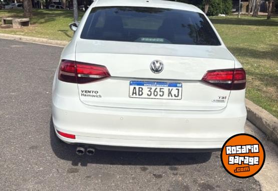 Autos - Volkswagen vento 1.4 highline dsg 2017 Nafta 87500Km - En Venta