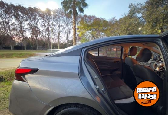 Autos - Nissan Versa 2021 Nafta 178000Km - En Venta