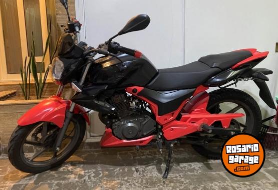 Motos - Benelli TNT 150 2022 Nafta 5600Km - En Venta