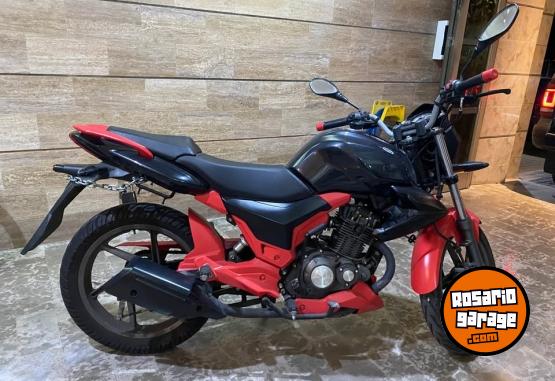 Motos - Benelli TNT 150 2022 Nafta 5600Km - En Venta