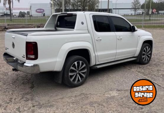 Camionetas - Volkswagen Amarok v6 extreme 2022 Diesel 95000Km - En Venta