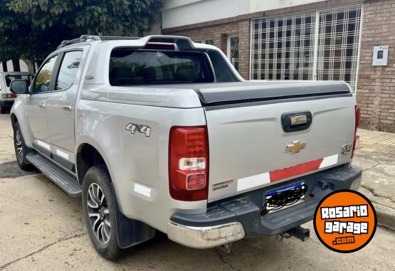 Camionetas - Chevrolet S10 HIGH COUNTRY 2016 Diesel 153000Km - En Venta
