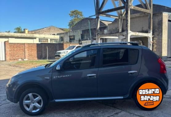 Autos - Renault Sandero Stepway Confort 2009 Nafta 136000Km - En Venta