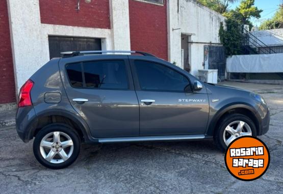 Autos - Renault Sandero Stepway Confort 2009 Nafta 136000Km - En Venta