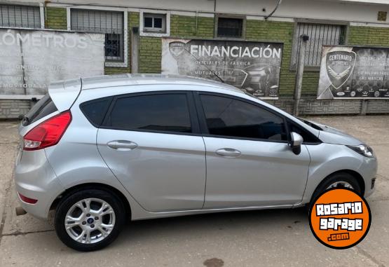 Autos - Ford Fiesta 1.6 S Plus MT 2017 Nafta 144000Km - En Venta