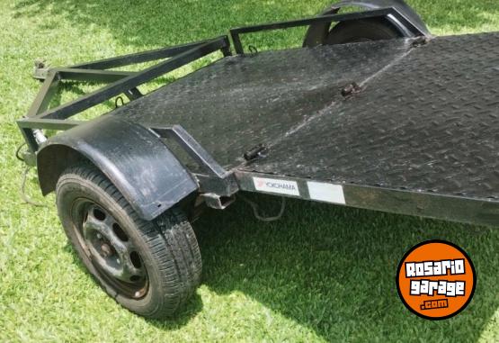 Accesorios para Autos - Tráiler impecable - En Venta