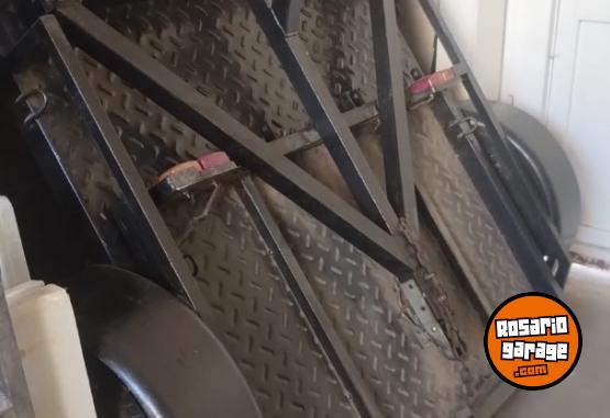 Accesorios para Autos - Tráiler impecable - En Venta