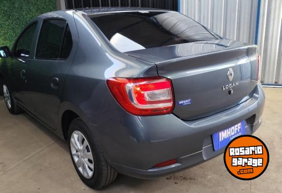 Autos - Renault Logan life 2022 GNC 99000Km - En Venta
