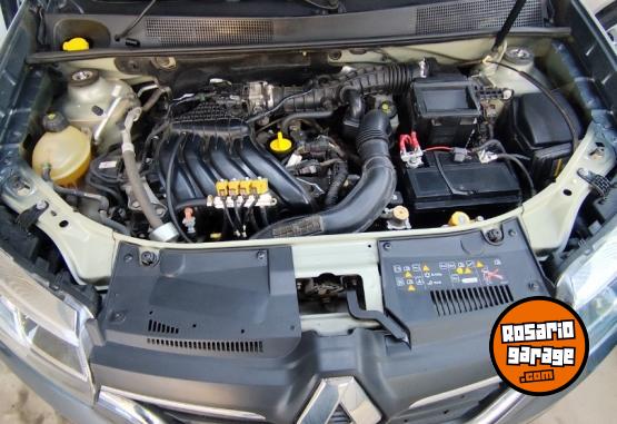 Autos - Renault Logan life 2022 GNC 99000Km - En Venta