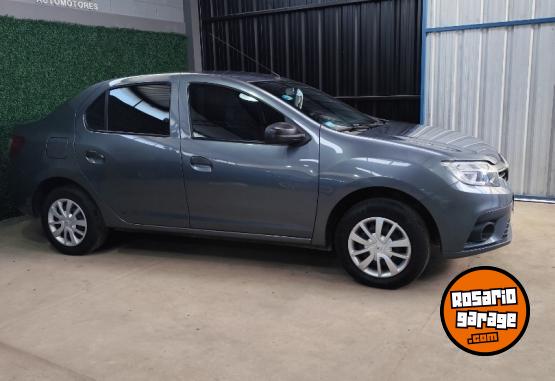 Autos - Renault Logan life 2022 GNC 99000Km - En Venta