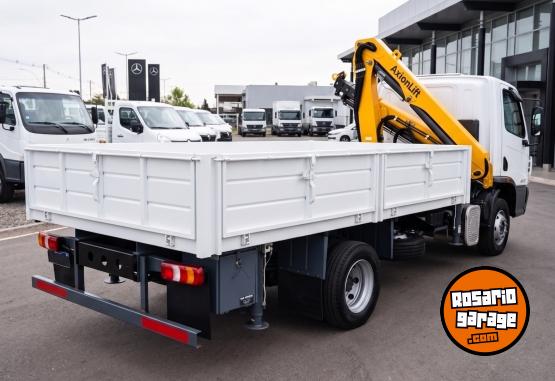 Camiones y Gr�as - ACCELO 815 C/Caja 2,30 x 4,10 C/Hidro 6,5 Tm - En Venta