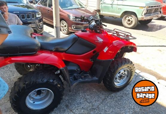 Cuatris y UTVs - Honda 420 2010 1500Km - En Venta