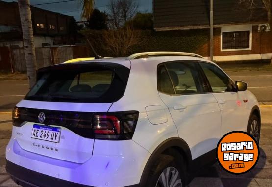 Camionetas - Volkswagen T Cross Highline 2020 Nafta 60000Km - En Venta