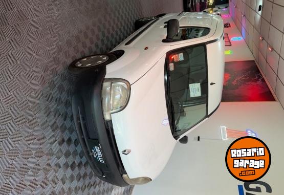 Utilitarios - Renault Kangoo 1.9 D 2005 Nafta 181000Km - En Venta