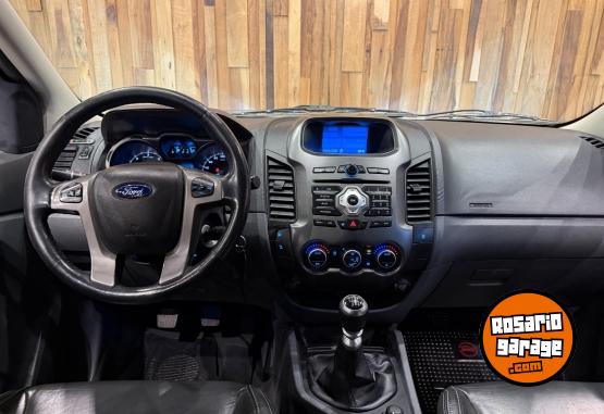 Camionetas - Ford RANGER LIMITED 4X4 MT 2013 Diesel 180000Km - En Venta