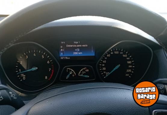 Autos - Ford Focus SE 2.0 2017 Nafta 87000Km - En Venta