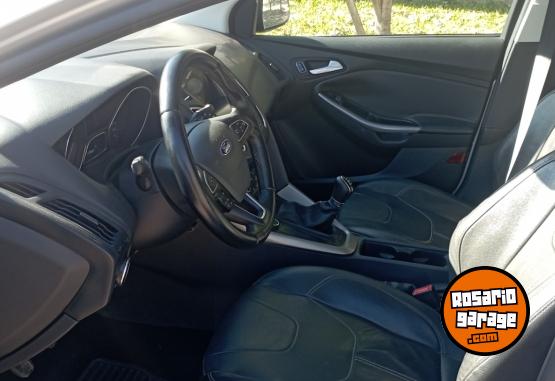 Autos - Ford Focus SE 2.0 2017 Nafta 87000Km - En Venta