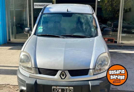 Utilitarios - Renault Kangoo 2011 Nafta 135000Km - En Venta