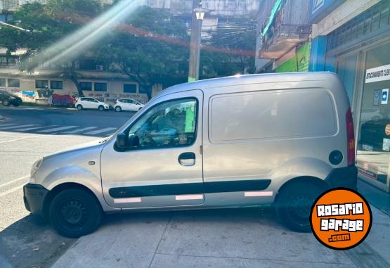 Utilitarios - Renault Kangoo 2011 Nafta 135000Km - En Venta