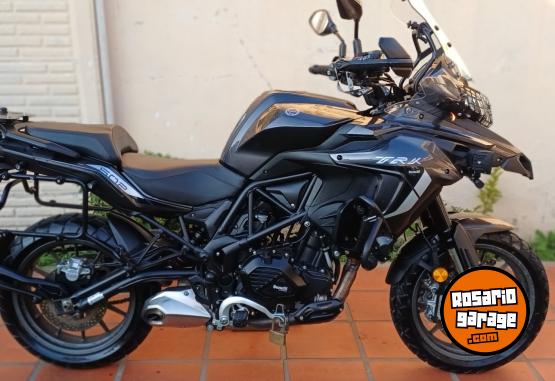 Motos - Benelli trk 502 2023 Nafta 20000Km - En Venta