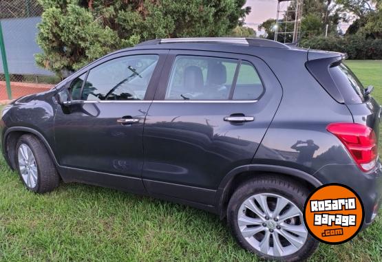 Autos - Chevrolet Tracker premier 2019 Nafta 90000Km - En Venta