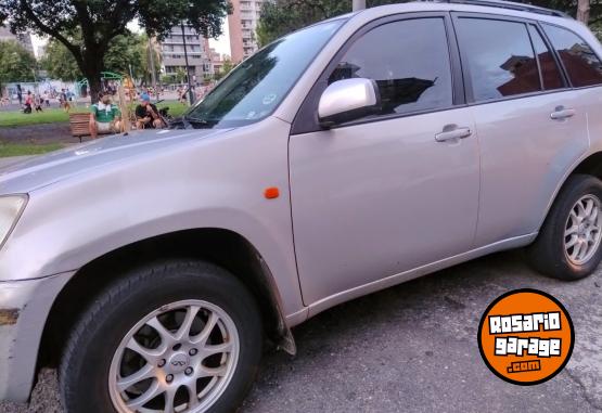 Camionetas - Chery Tiggo 4x2 confort 2010 Nafta 49900Km - En Venta