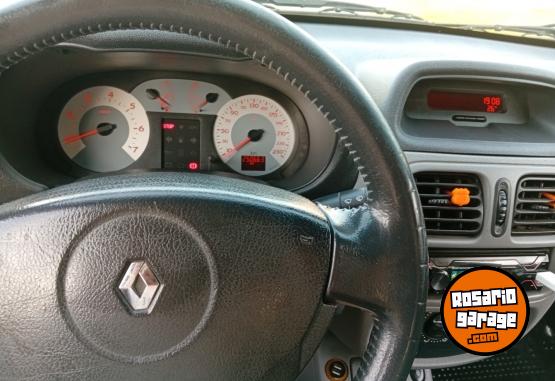 Autos - Renault Clio 2007 Nafta 257000Km - En Venta
