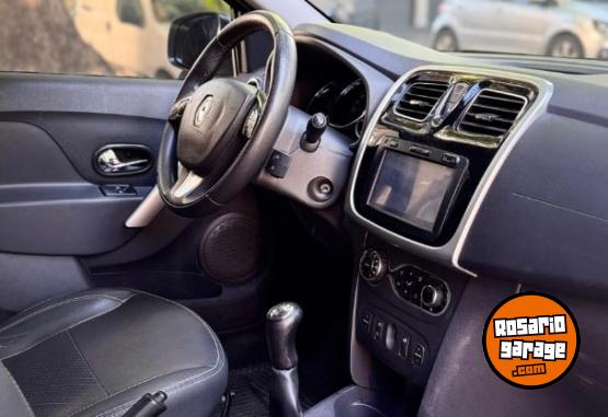 Autos - Renault Sandero Privilege Pack 2016 Nafta 98800Km - En Venta