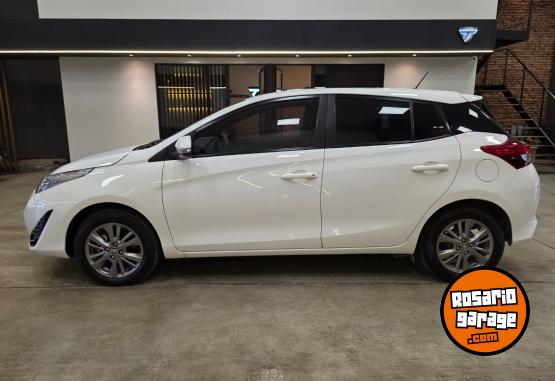 Autos - Toyota TOYOTA YARIS XLS 1.5L CVT 2021 Nafta 56000Km - En Venta
