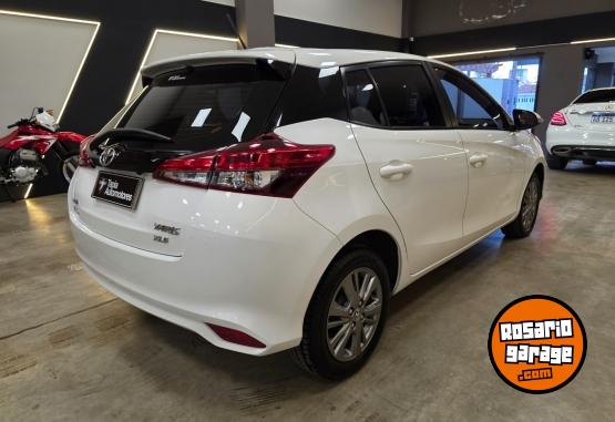 Autos - Toyota TOYOTA YARIS XLS 1.5L CVT 2021 Nafta 56000Km - En Venta