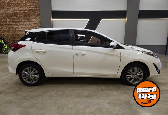 Autos - Toyota TOYOTA YARIS XLS 1.5L CVT 2021 Nafta 56000Km - En Venta