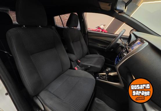 Autos - Toyota TOYOTA YARIS XLS 1.5L CVT 2021 Nafta 56000Km - En Venta