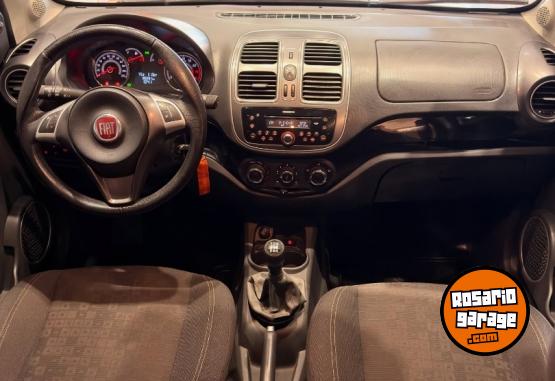 Autos - Fiat Palio Attractive 2017 Nafta 86000Km - En Venta