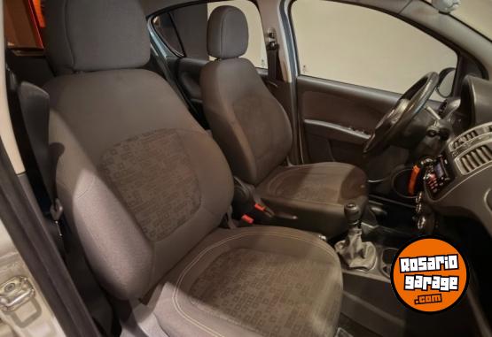 Autos - Fiat Palio Attractive 2017 Nafta 86000Km - En Venta