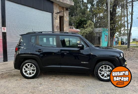 Camionetas - Jeep RENEGADE 2021 Nafta 33000Km - En Venta