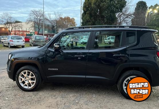 Camionetas - Jeep RENEGADE 2021 Nafta 33000Km - En Venta
