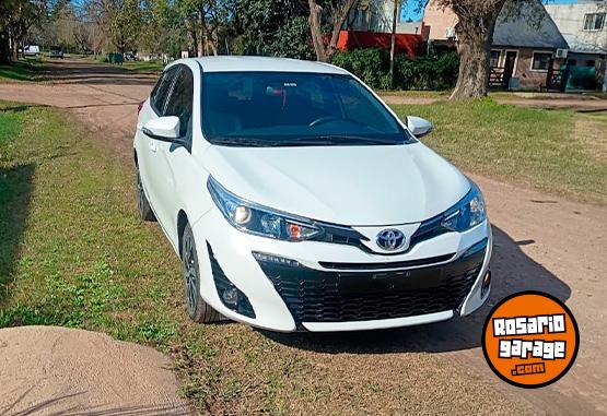 Autos - Toyota Yaris XLS 2021 Nafta 138500Km - En Venta