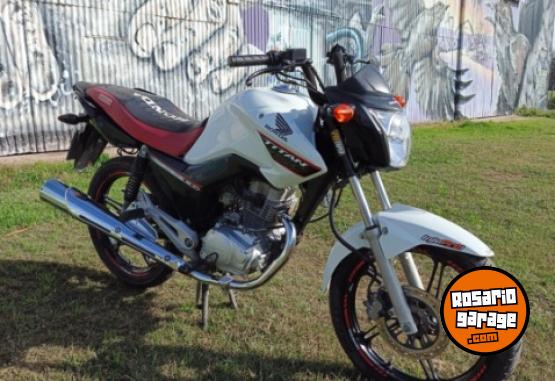 Motos - Honda New Titán 2020 Nafta 23000Km - En Venta