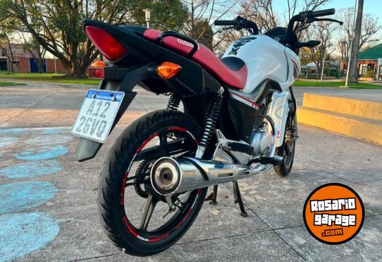Motos - Honda New Tit�n 2020 Nafta 23000Km - En Venta